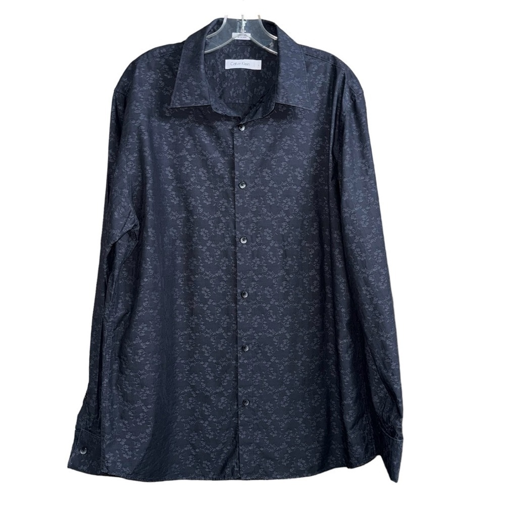 Calvin klein (EUC) 100% Cotton Men’s Long Sleeve Button Up Shirt, Size Large - Picture 2 of 10